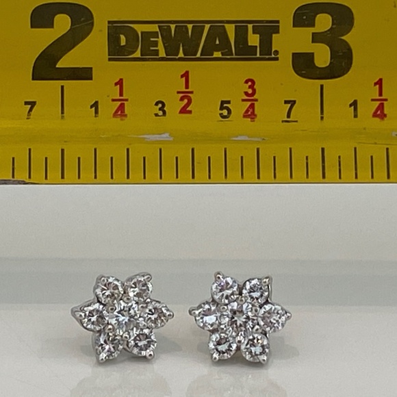 DIAMOND ROUND BRILLIANT FLOWER STUD EARRINGS 1.4CT - Picture 13 of 16